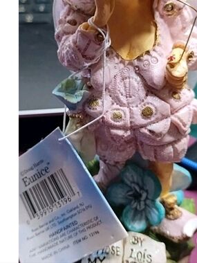 Russ Eunice Figurine Base with Brand Marking